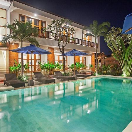 Sahadewa Suites Residence Kerobokan  Luaran gambar